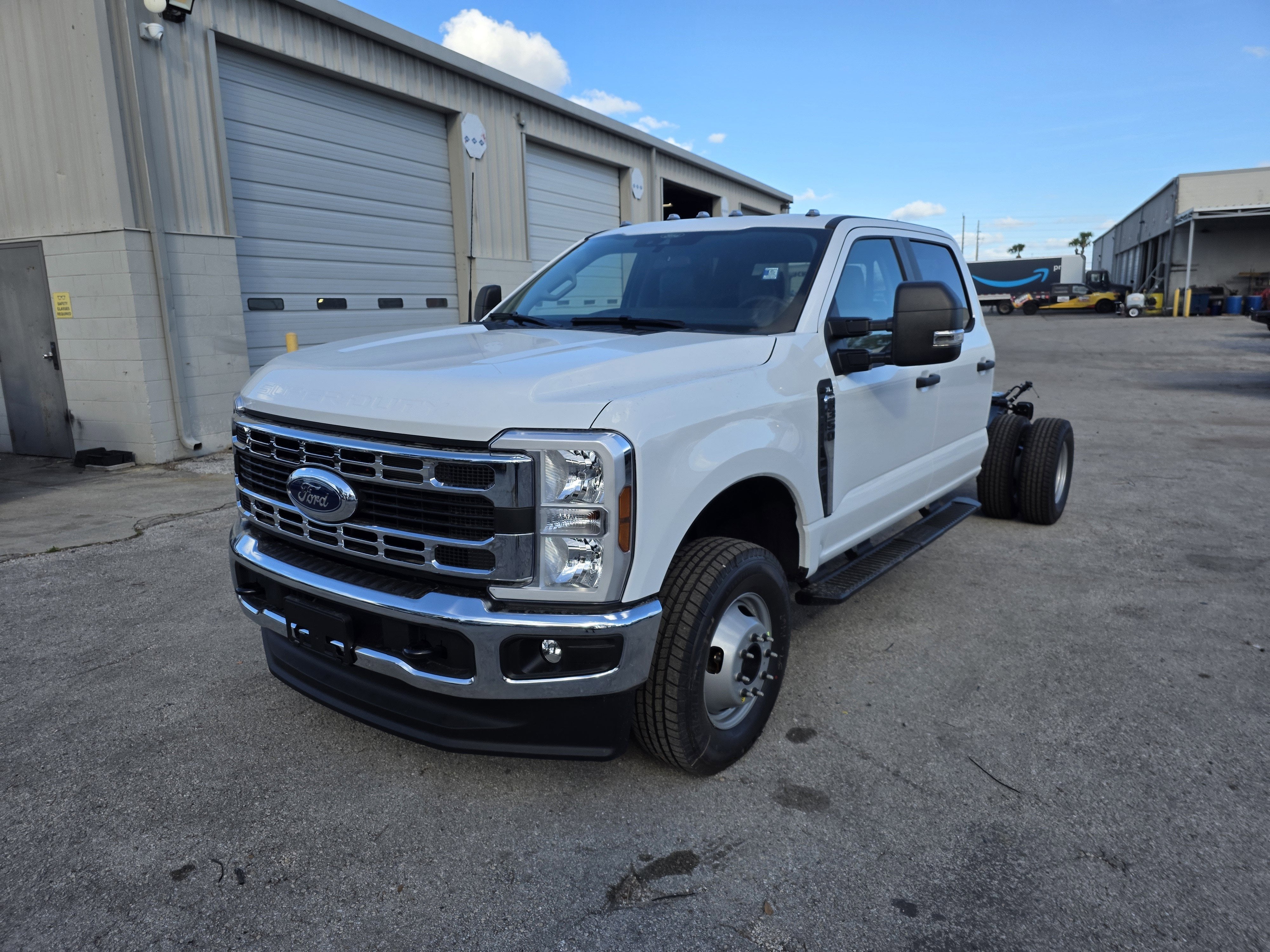 2026 Ford F-350 XL in Oxford White — front three-quarter view