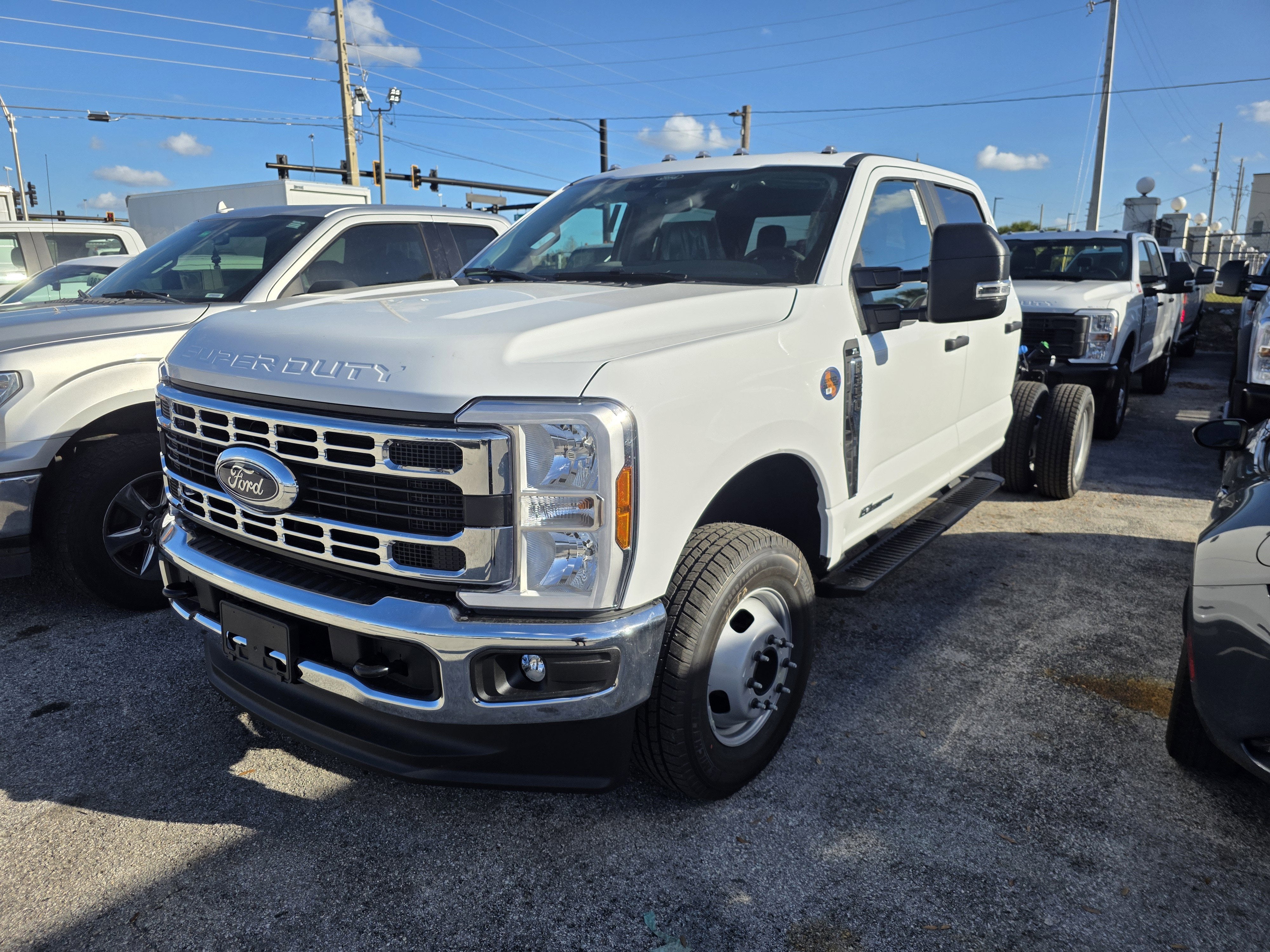 2026 Ford F-350 XL in Oxford White — front three-quarter view