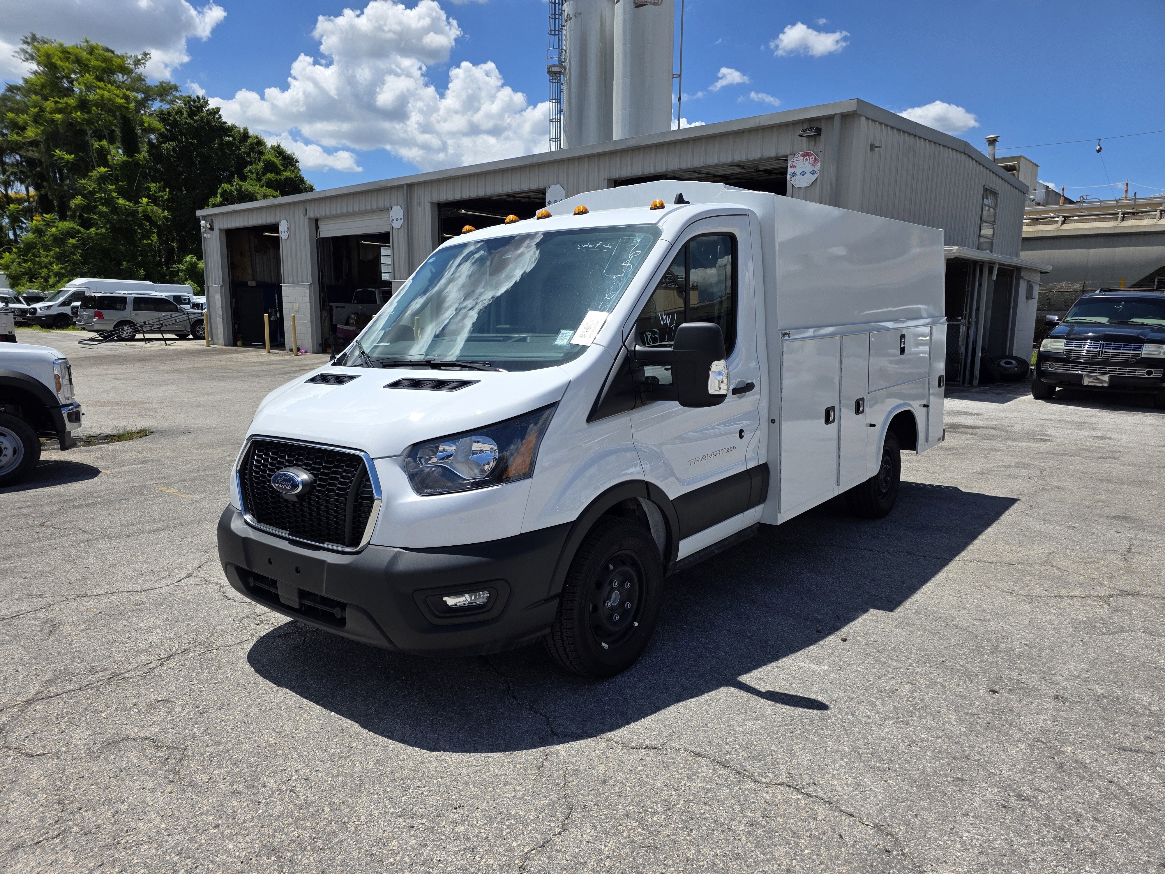 2025 Ford Transit-350 XL in Oxford White — front three-quarter view