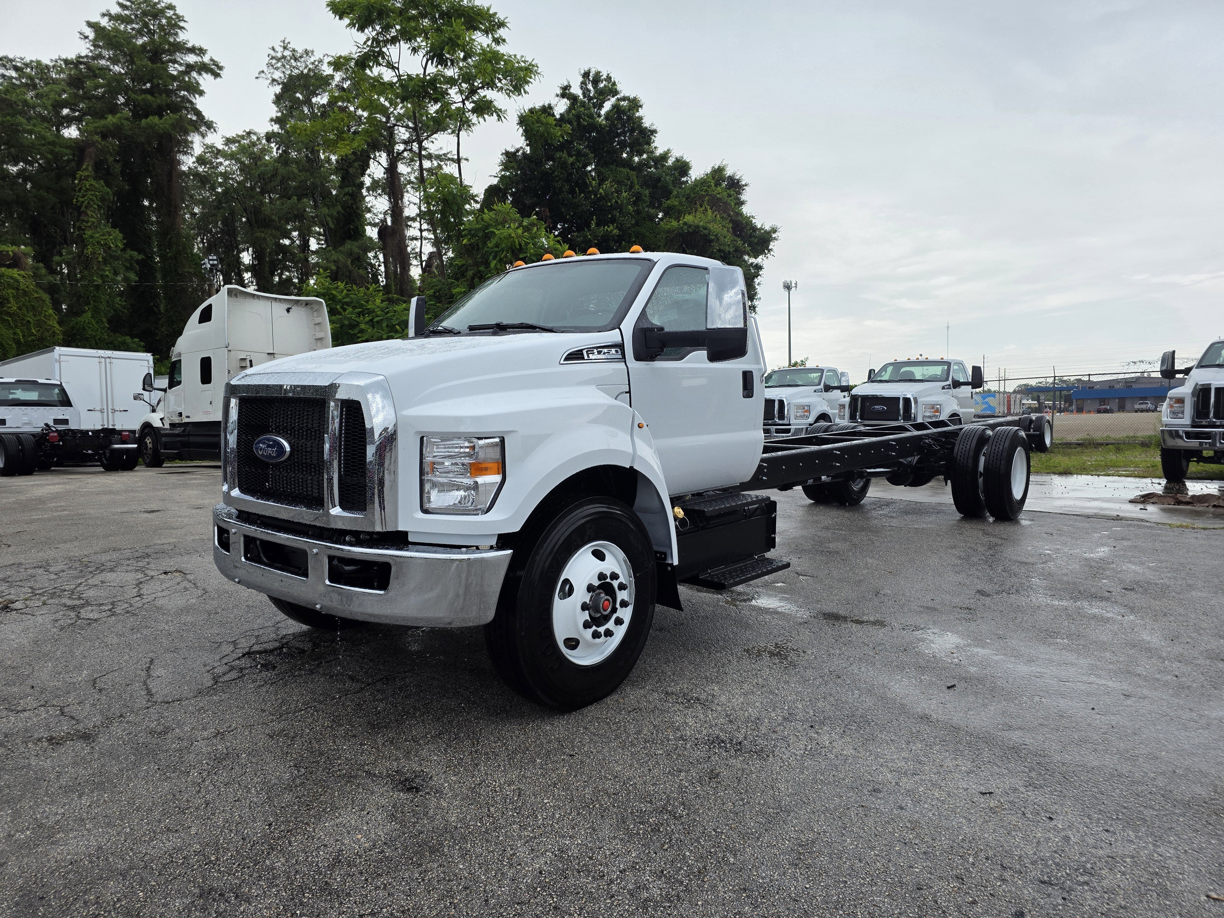 2027 Ford F-750 Preferred in Oxford White — front three-quarter view