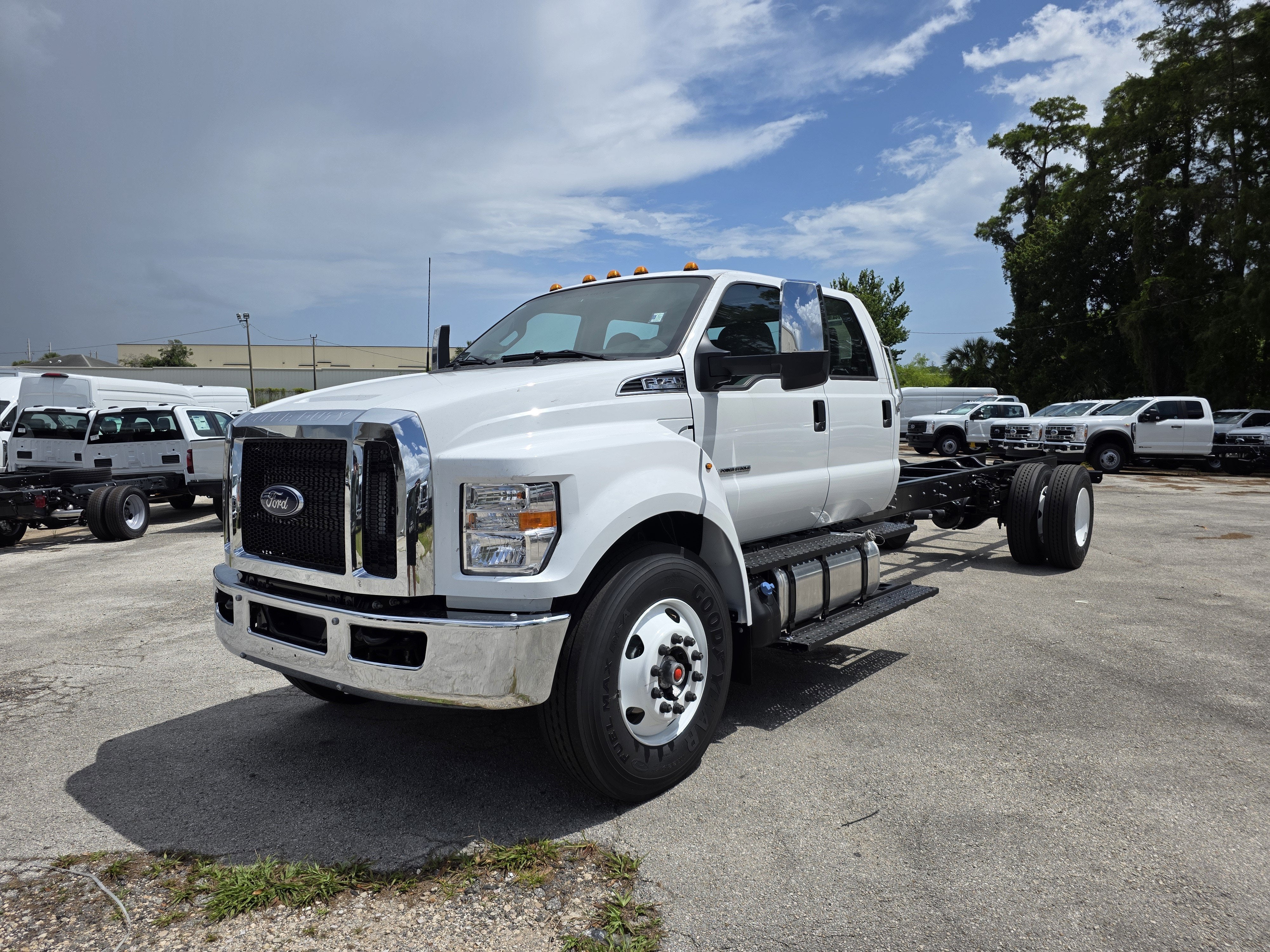 2027 Ford F-750 Preferred in Oxford White — front three-quarter view
