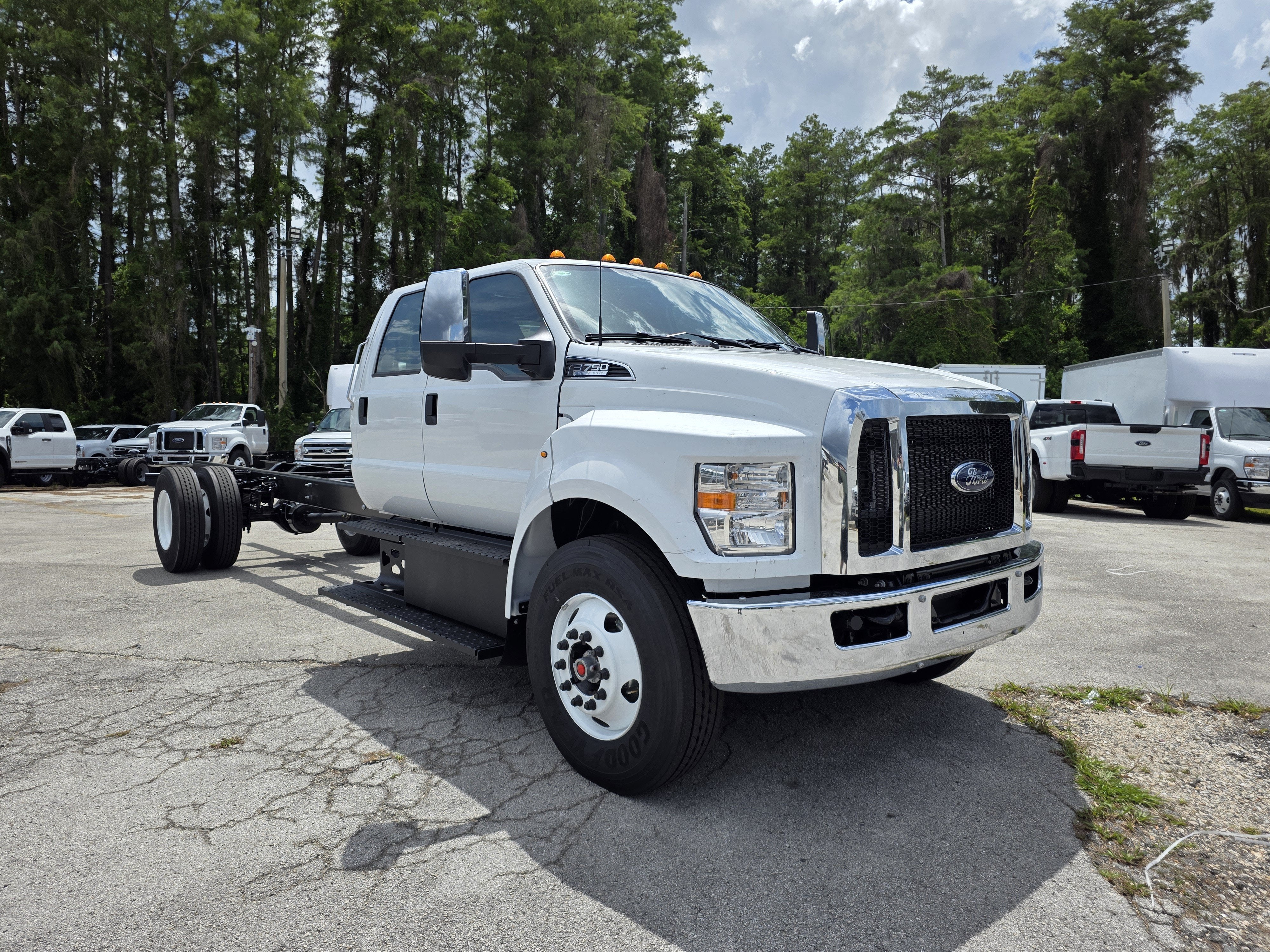 2027 Ford F-750 — rear three-quarter view