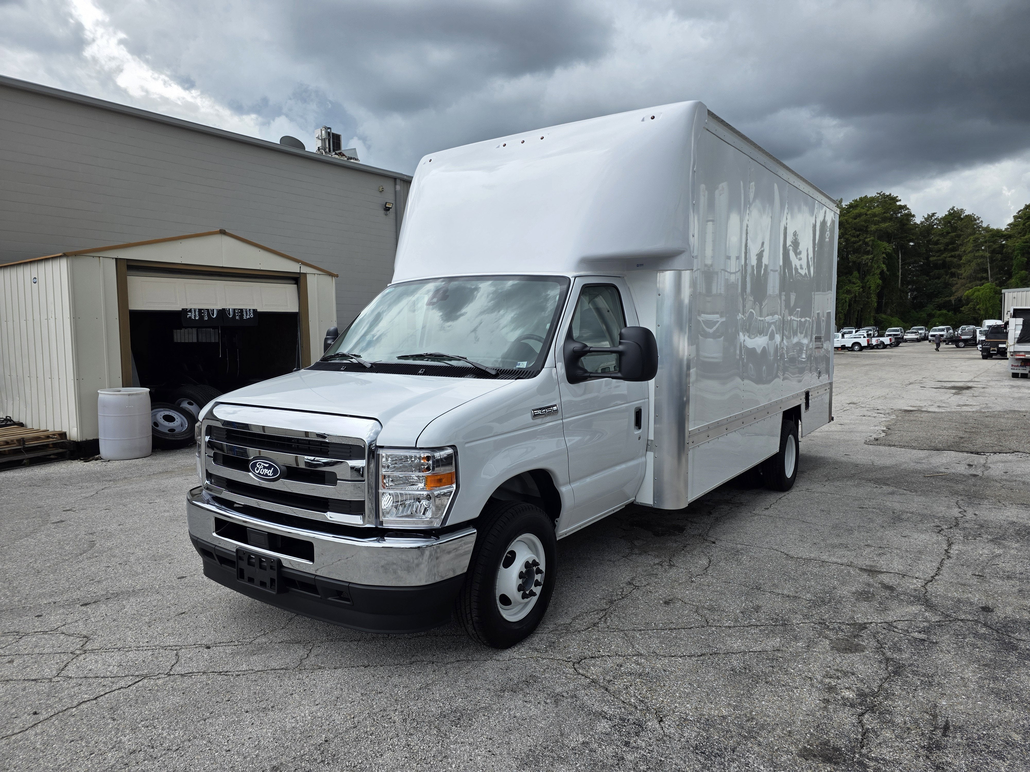 2026 Ford E-450 Standard in Oxford White — front three-quarter view
