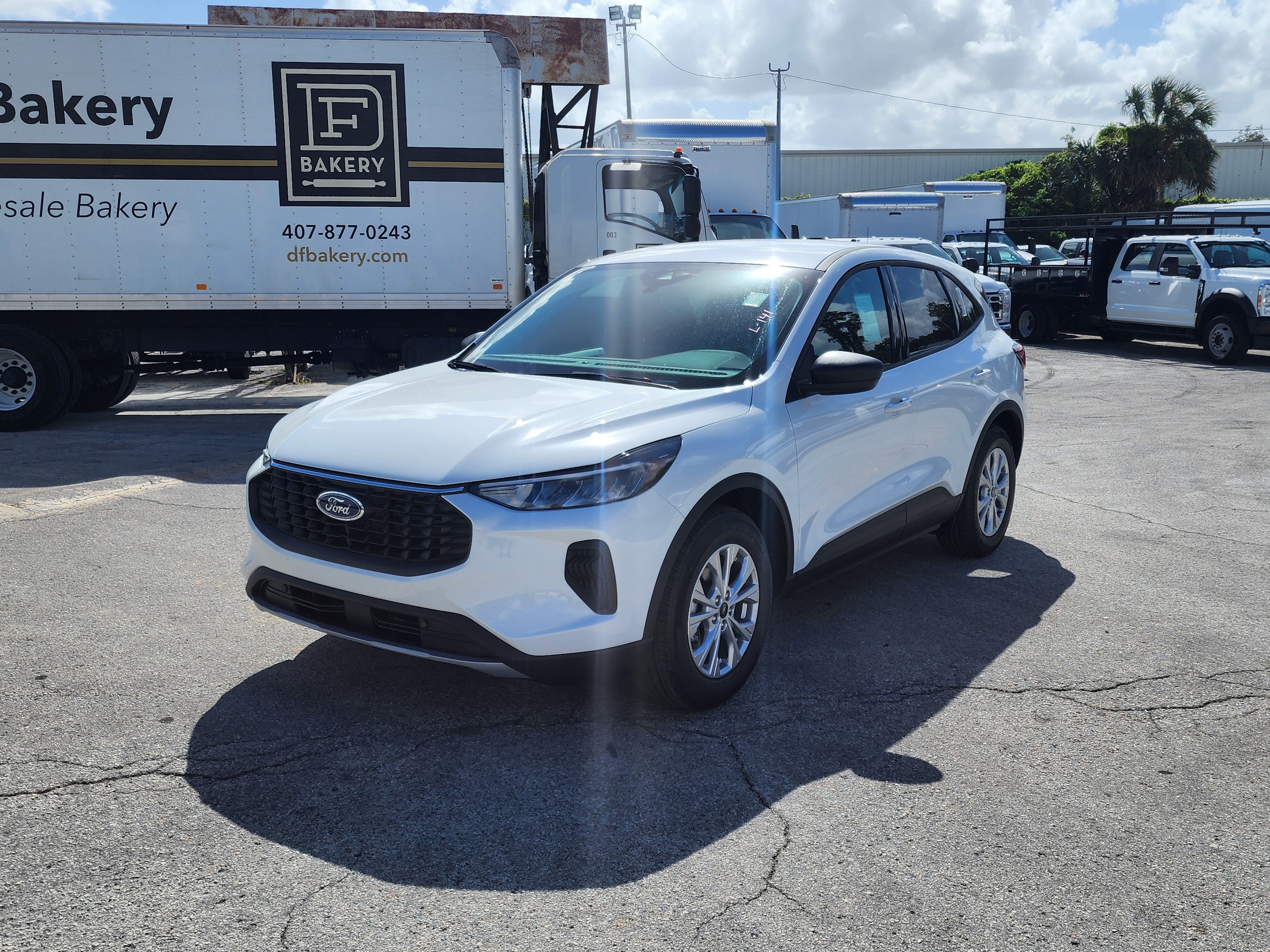 2026 Ford Escape Active in Oxford White — front three-quarter view