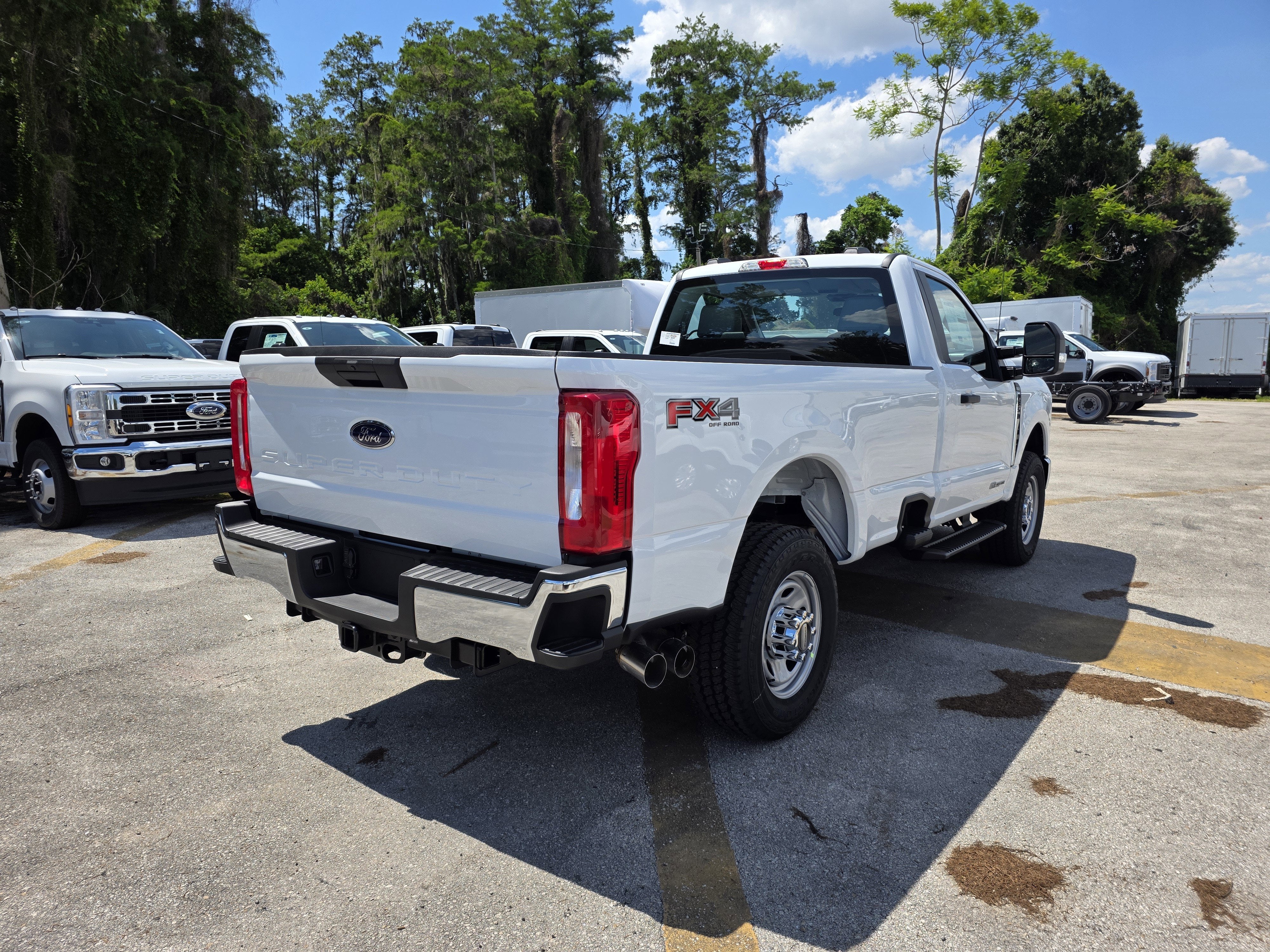2026 Ford F-350 — detail view